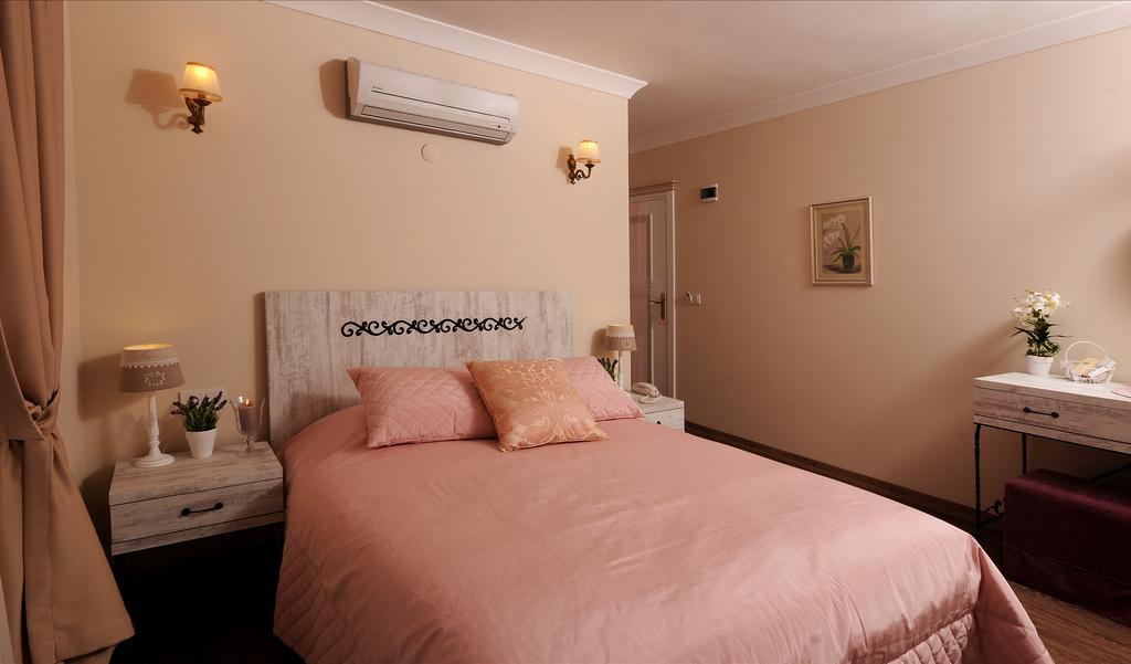 Edahan Hotel Biga Ruang foto